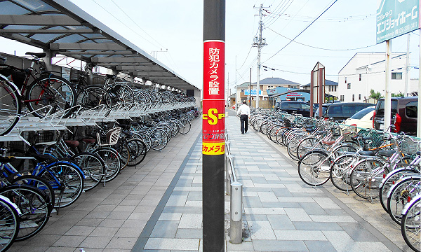東海駅自転車置場